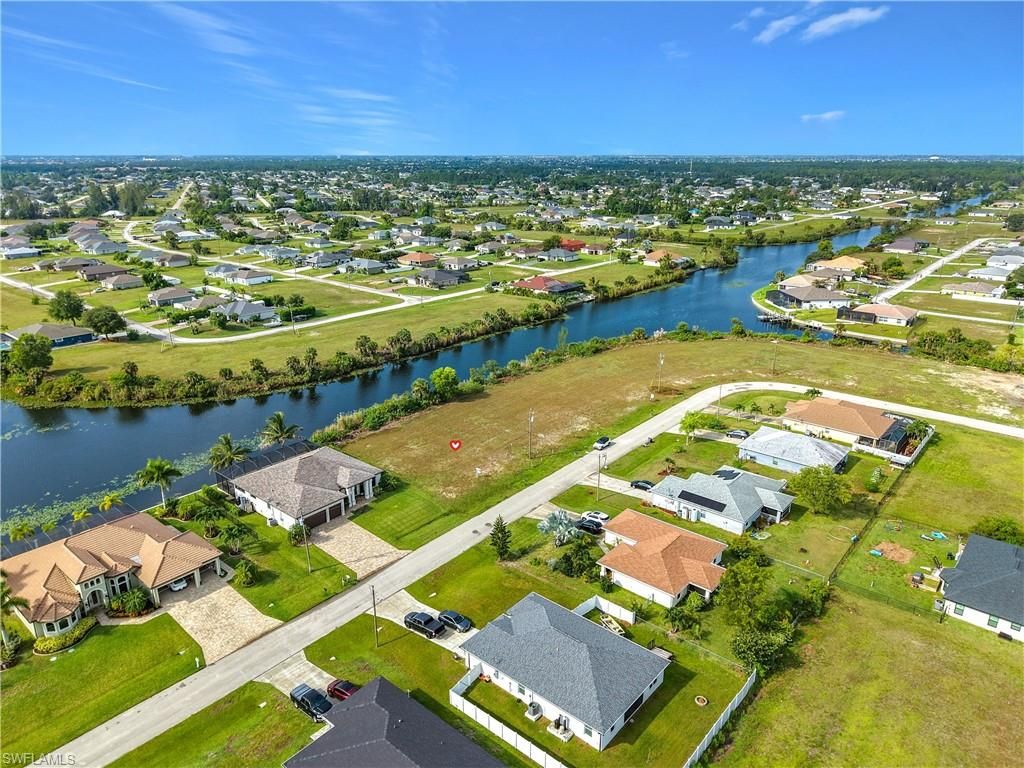 1226 NE 40th ST, CAPE CORAL, FL 33909 — photo 3