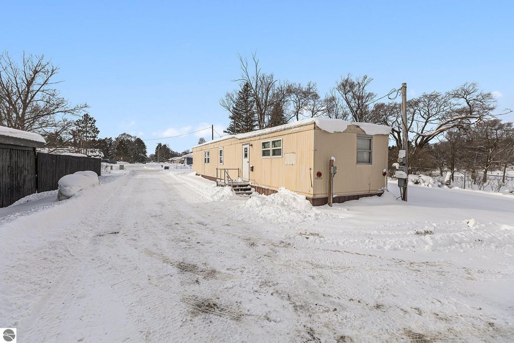 Image 15 of property listing at 200 N Clark Street, Mesick, MI 49668