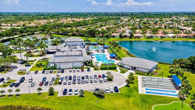 8375 Logia Circle, Boynton Beach, FL 33472