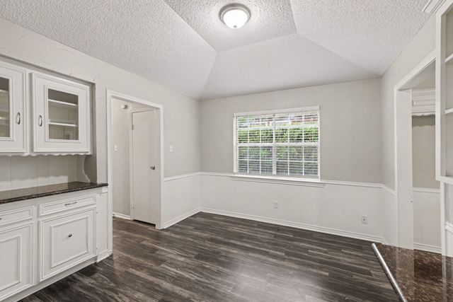 1702 Yorkshire Drive, Richardson, TX 75082
