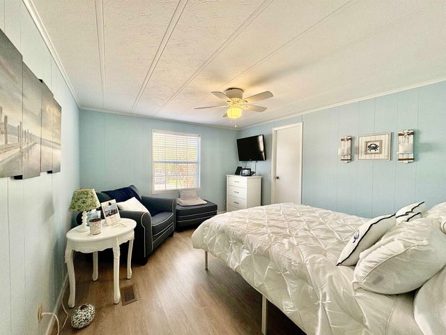 3243 Pecan Trail, Murrells Inlet, SC 29576