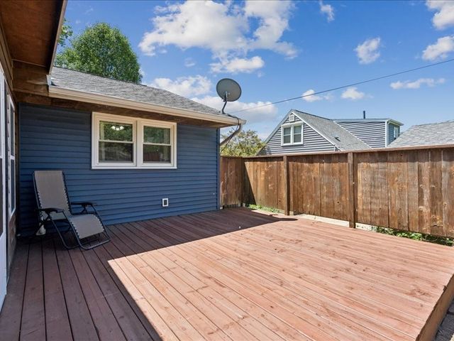 4024 Vine Avenue SE, Cedar Rapids, IA 52403