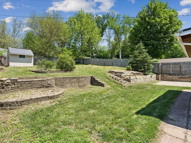 4024 Vine Avenue SE, Cedar Rapids, IA 52403