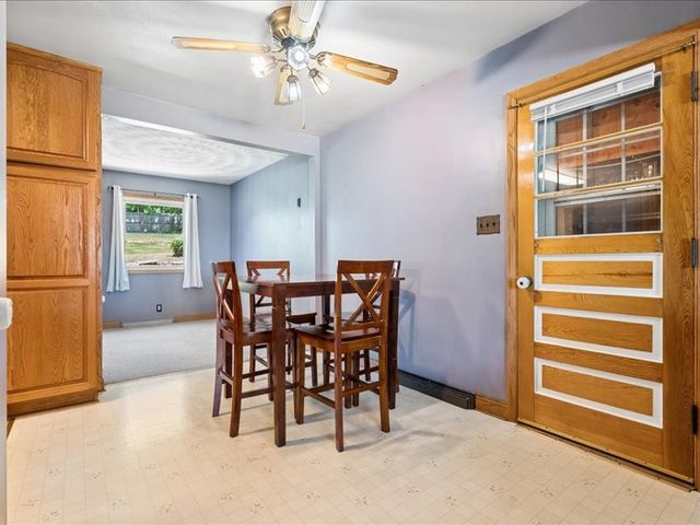 4024 Vine Avenue SE, Cedar Rapids, IA 52403