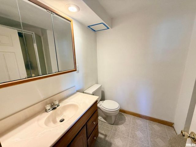 645 SUNCREST Court, Sherrard, IL 61281