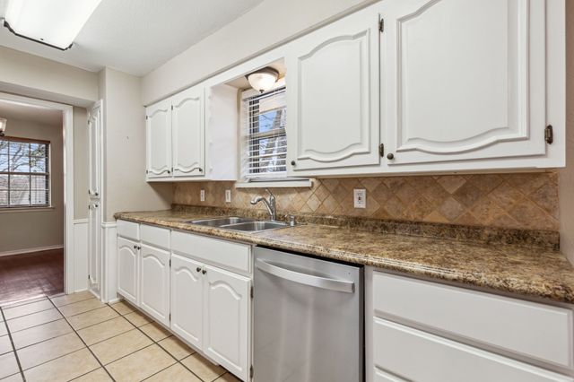 9611 Meadowhill Drive, Dallas, TX 75238