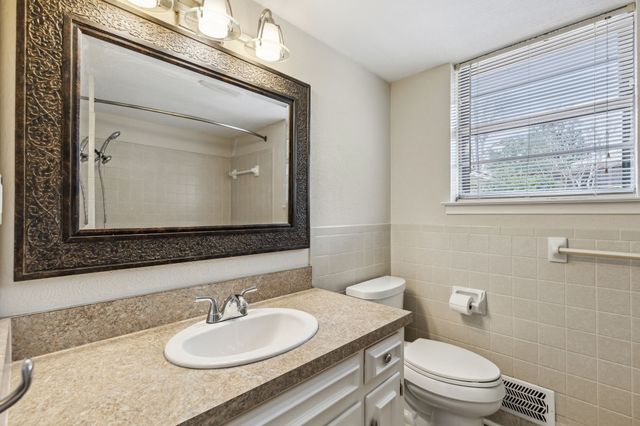 9611 Meadowhill Drive, Dallas, TX 75238