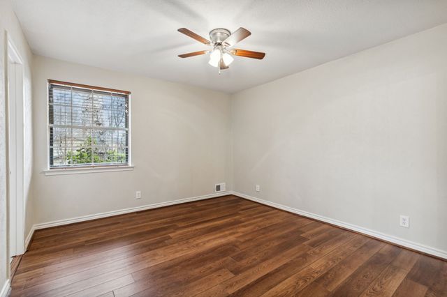 9611 Meadowhill Drive, Dallas, TX 75238