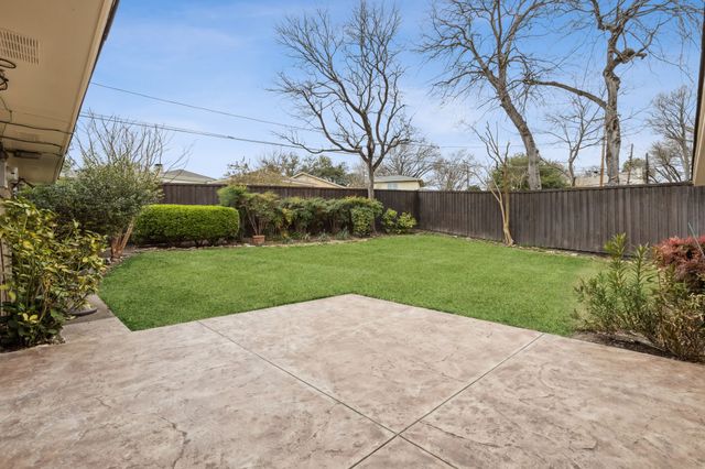 9611 Meadowhill Drive, Dallas, TX 75238