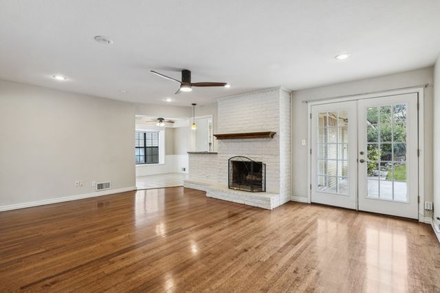 9611 Meadowhill Drive, Dallas, TX 75238