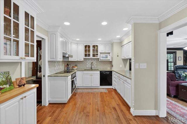 816 Bridlebrook Lane, Kirkwood, MO 63122