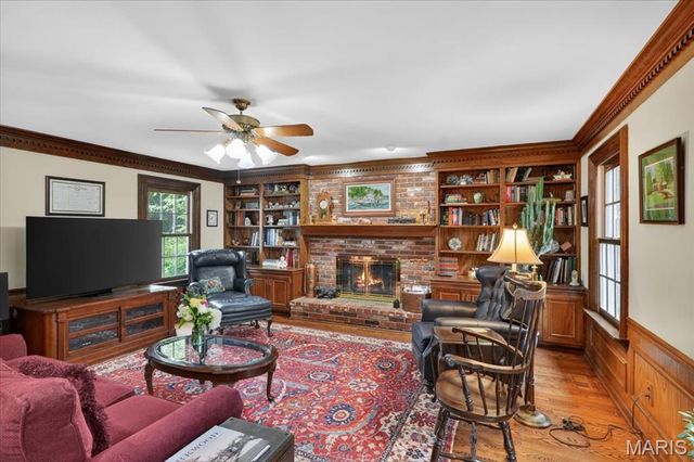 816 Bridlebrook Lane, Kirkwood, MO 63122