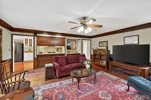 816 Bridlebrook Lane, Kirkwood, MO 63122