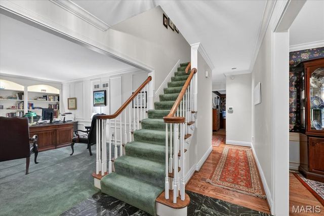 816 Bridlebrook Lane, Kirkwood, MO 63122