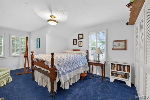 816 Bridlebrook Lane, Kirkwood, MO 63122