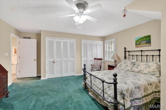 816 Bridlebrook Lane, Kirkwood, MO 63122