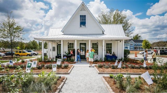 196 Sea Oats St, Summerville, SC 29485