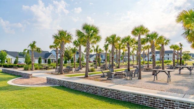 196 Sea Oats St, Summerville, SC 29485