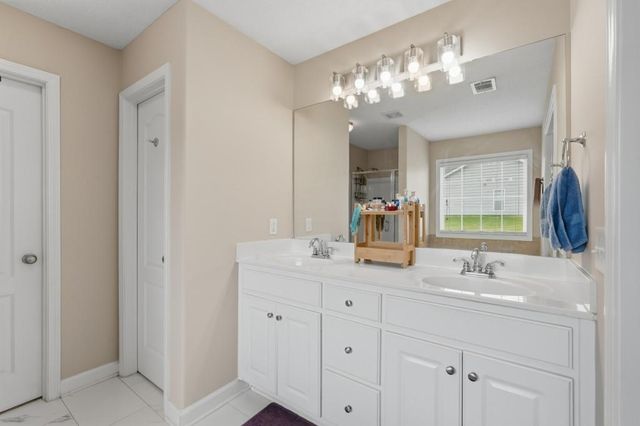 346 River Mist Circle, Jefferson, GA 30549