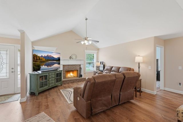 346 River Mist Circle, Jefferson, GA 30549