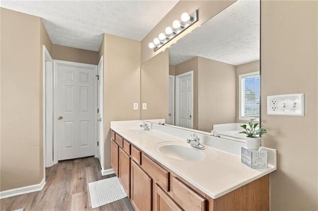 3715 Wynter Frost Walk, Bethlehem, GA 30620