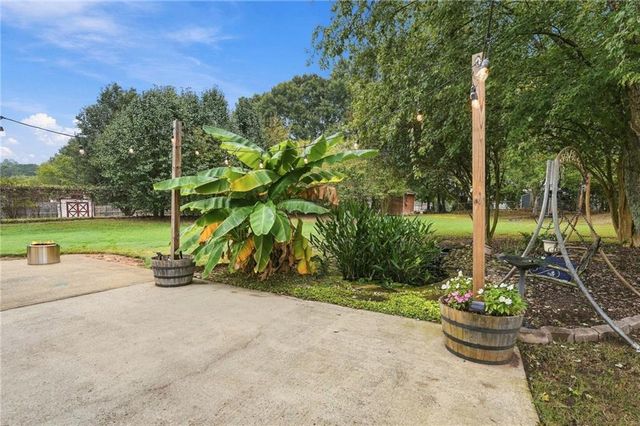 3715 Wynter Frost Walk, Bethlehem, GA 30620