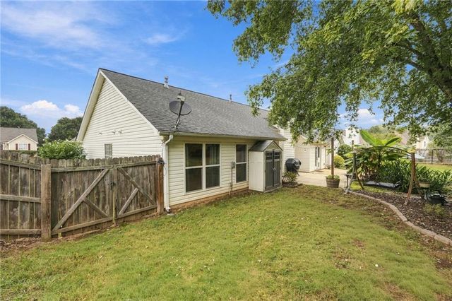 3715 Wynter Frost Walk, Bethlehem, GA 30620