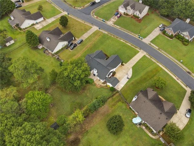 3715 Wynter Frost Walk, Bethlehem, GA 30620