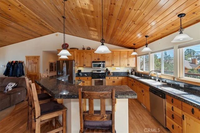 42545 Pegasus, Big Bear Lake, CA 92315