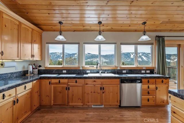 42545 Pegasus, Big Bear Lake, CA 92315