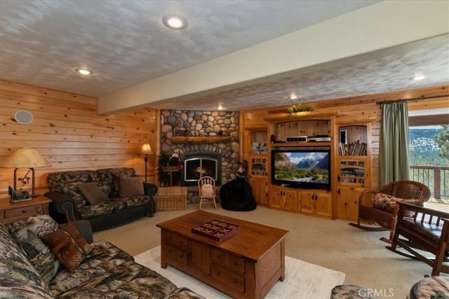 42545 Pegasus, Big Bear Lake, CA 92315