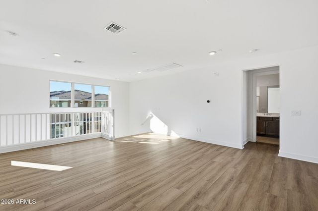 2121 W Sonoran Desert Drive 76, Phoenix, AZ 85085