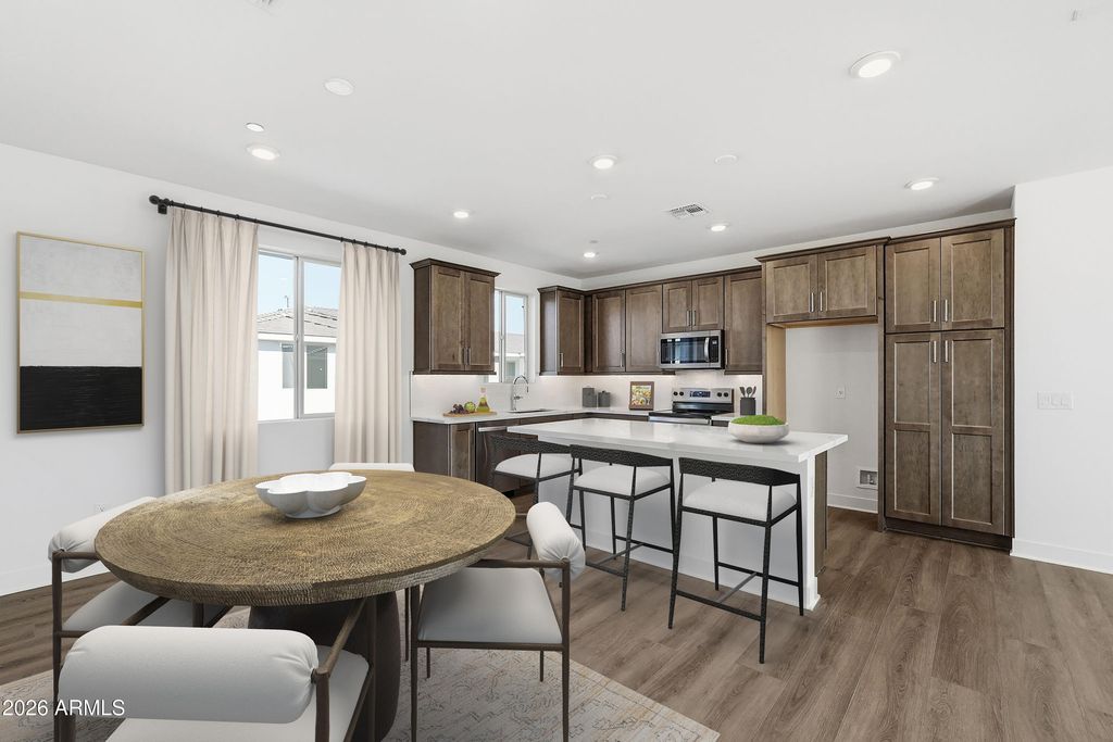 2121 W Sonoran Desert Drive 76, Phoenix, AZ 85085