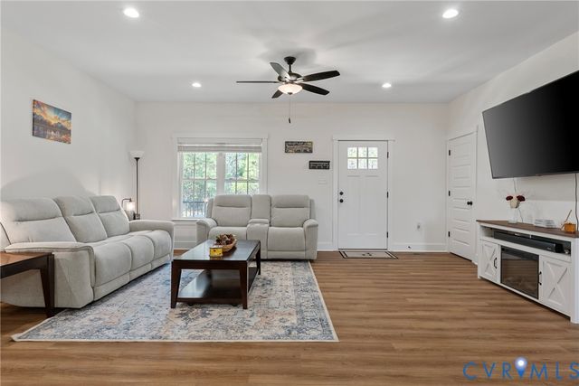 4316 Mt. Airy Road, Louisa, VA 23093