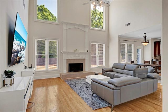 5177 Cabot Creek Drive, Buford, GA 30518