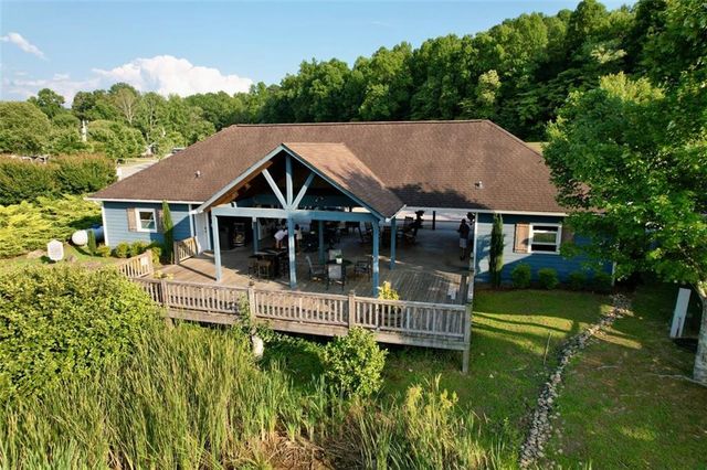 51 Mountain Meadows Dr, Morganton, GA 30560