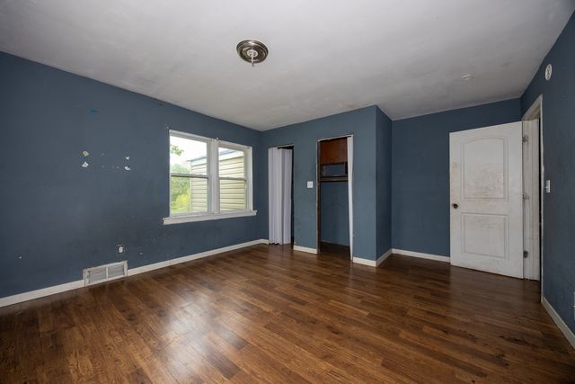 17231 Laflin Avenue, East Hazel Crest, IL 60429