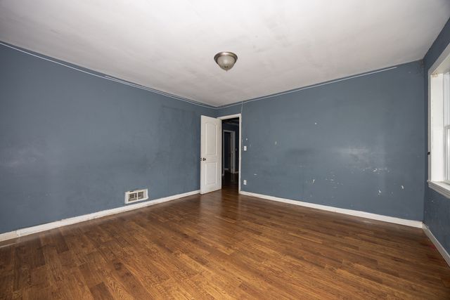 17231 Laflin Avenue, East Hazel Crest, IL 60429