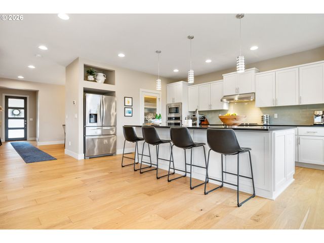 9635 Sw 48TH Ave, Portland, OR 97219