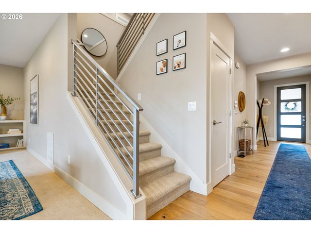 9635 Sw 48TH Ave, Portland, OR 97219