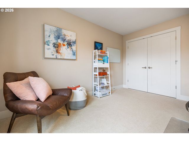 9635 Sw 48TH Ave, Portland, OR 97219