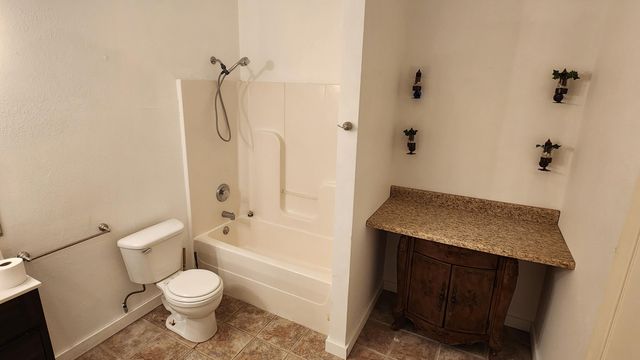 852 Tomahawk Court, Marshfield, MO 65706