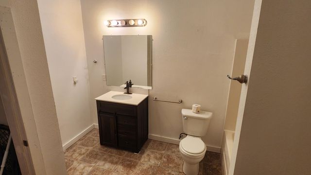 852 Tomahawk Court, Marshfield, MO 65706