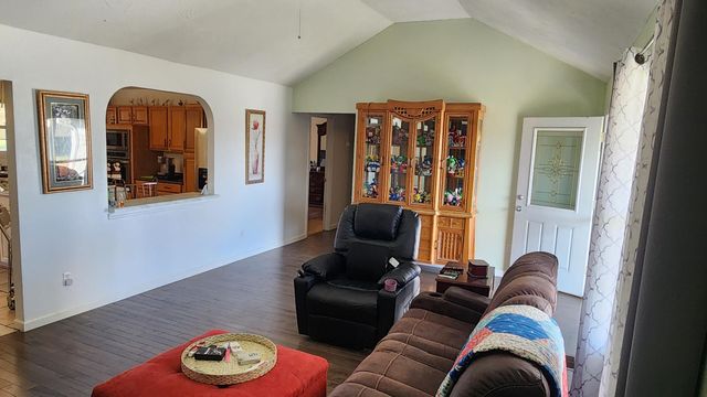 852 Tomahawk Court, Marshfield, MO 65706