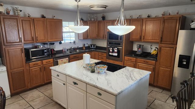 852 Tomahawk Court, Marshfield, MO 65706