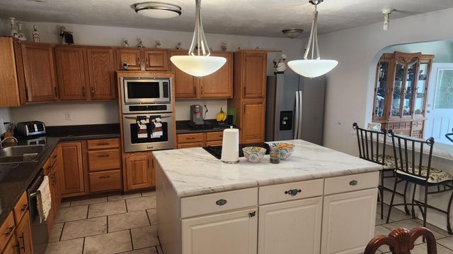 852 Tomahawk Court, Marshfield, MO 65706