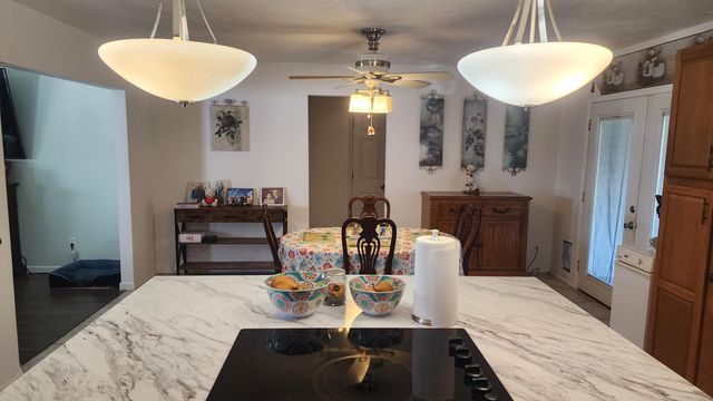 852 Tomahawk Court, Marshfield, MO 65706