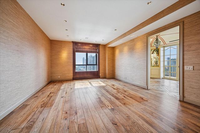 1100 Uptown Park Boulevard 234, Houston, TX 77056