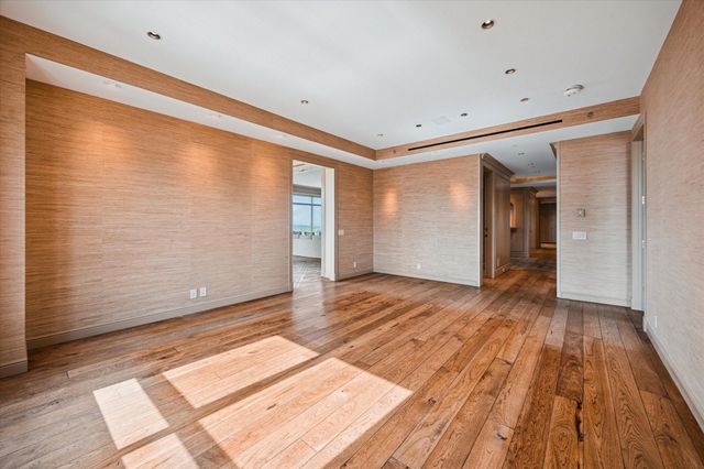 1100 Uptown Park Boulevard 234, Houston, TX 77056