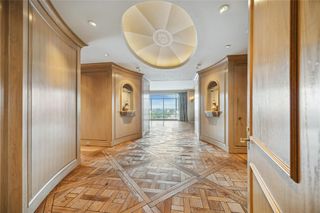 1100 Uptown Park Boulevard 234, Houston, TX 77056